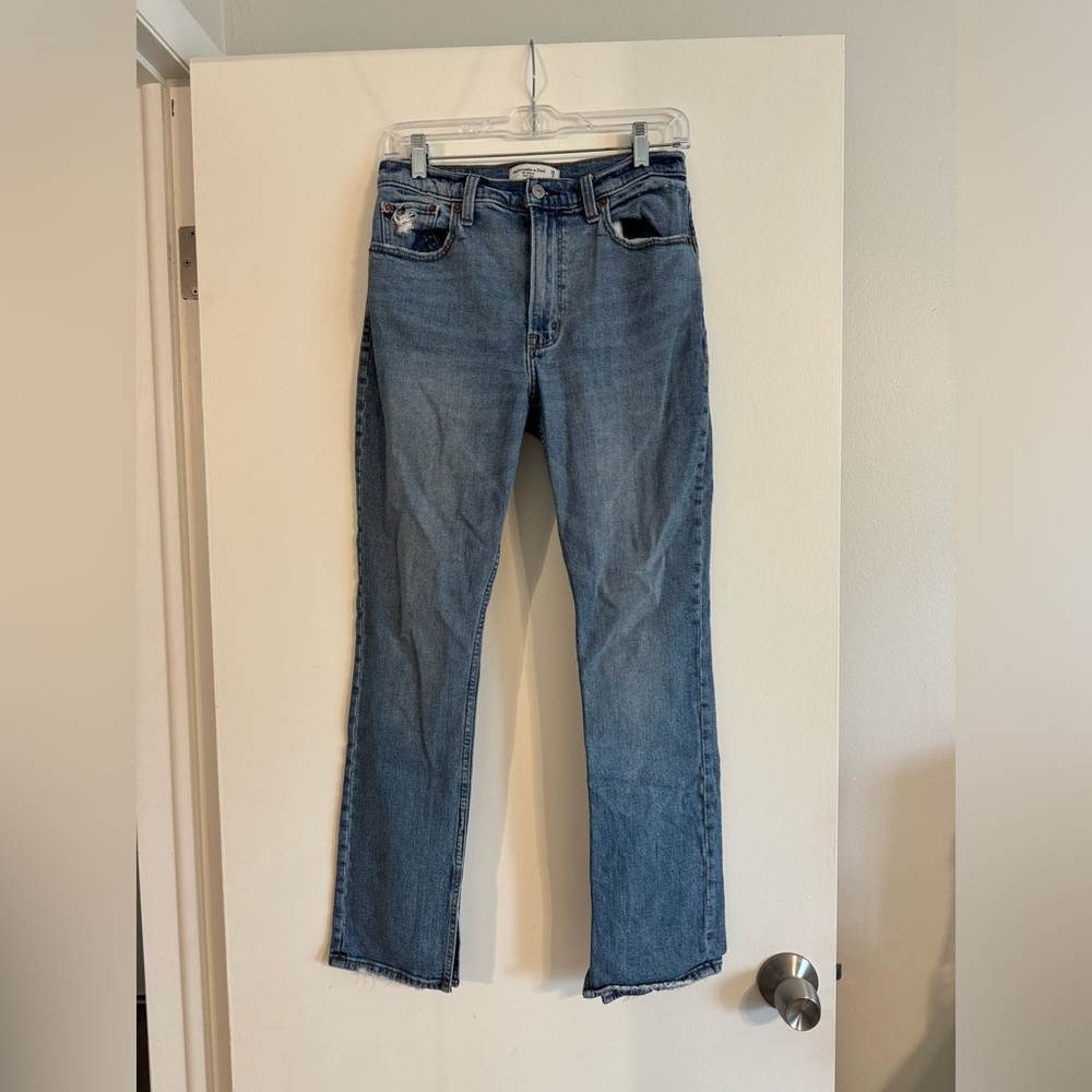 Abercrombie & Fitch The Skinny High Rise Jean